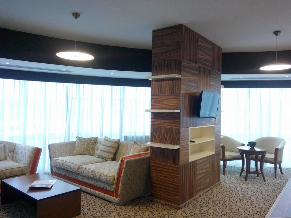 Hotel Oltenia Крайова Экстерьер фото
